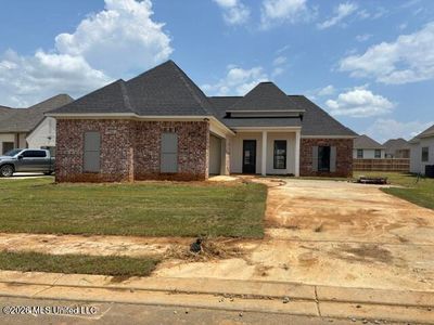 420 Aurora Cir