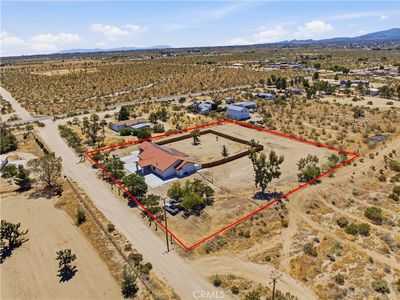 825 La Mesa Rd