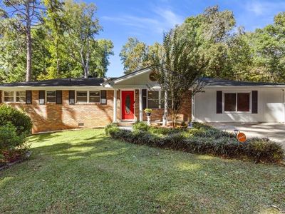 4129 King Edward Dr