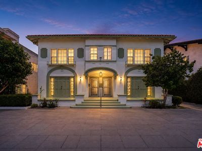 1404 S Van Ness Ave