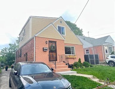 145-11 177th Street