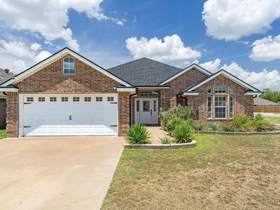 1065 Colonnade Dr