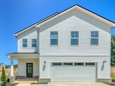 631 E Main St