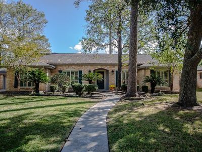 1340 Fenwick Cir