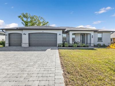 206 SANTAREM CIRCLE