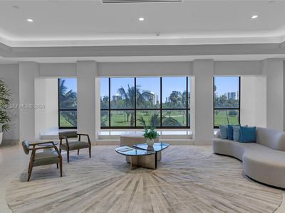 20335 N Country Club Dr APT 1806