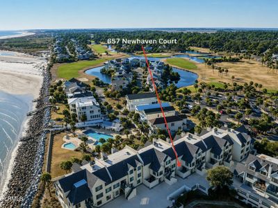 657 Newhaven Ct