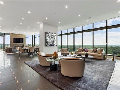 2520 Peachtree Rd #2202