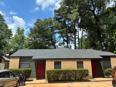 156-158 Jester Cir