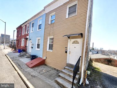 124 Rose St
