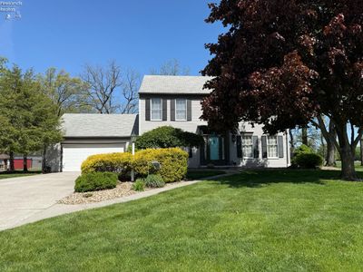Property at 5 Victoria Cir, Norwalk, OH
