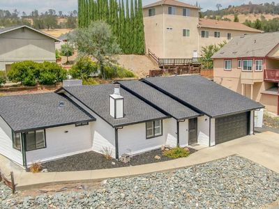 608 Bret Harte Dr