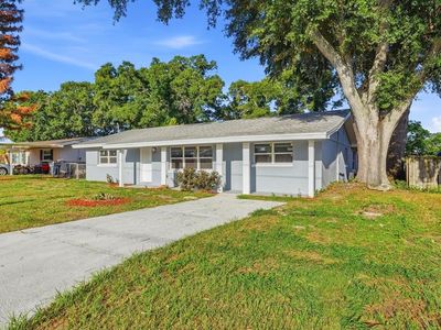 137 Lowell Rd