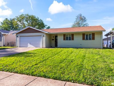 2605 Selkirk Rd