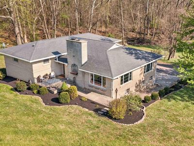 102 Heltonville Rd