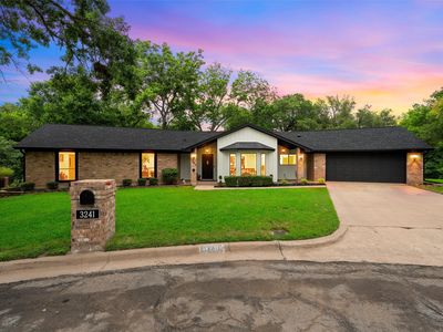 3241 Village Park Dr
