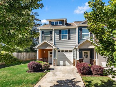 105 Valley Creek Dr