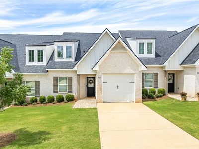 507 Cloverdale Dr