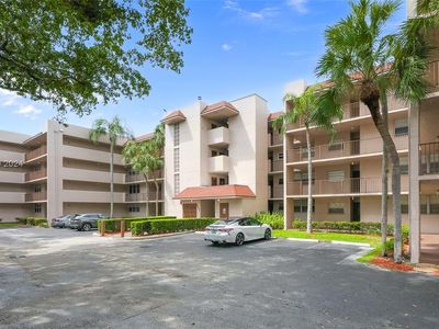 1831 Sabal Palm Dr APT 402