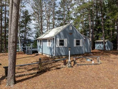 1143 Lakeshore Drive