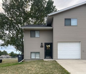 1064A Custer Dr