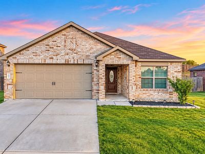 Property at 119 Barbwire Way, Newark, TX
