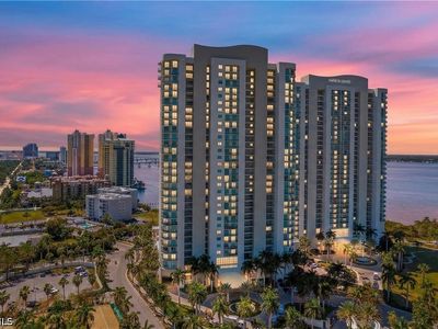 3000 Oasis Grand Blvd APT 2502