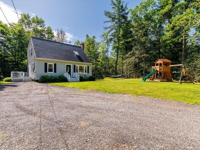 Property at 44 Underwood Rd, Hubbardston, MA