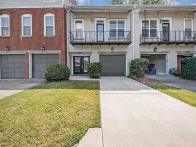 5885 Brookside Oak Cir