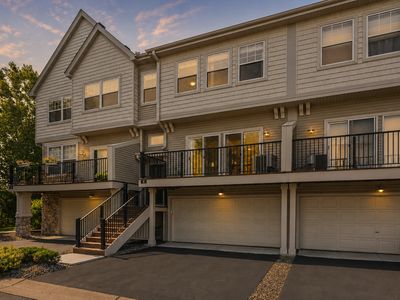 14569 Everton Ave Unit 6
