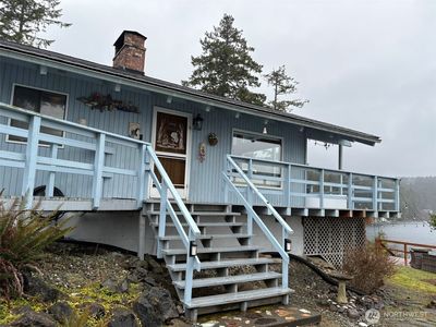 854 Rhododendron Lane