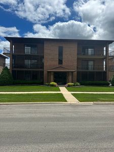 Property at 16743 Paxton Ave APT 1N, Tinley Park, IL