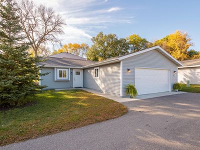 92 Birch Ave