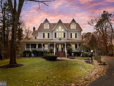 3 S Lakeside Dr W