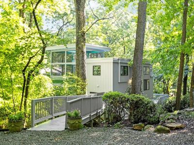 195 Marilyn Ln