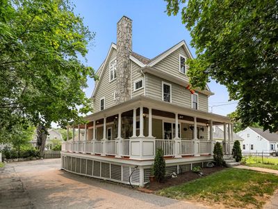 158 Lowell St