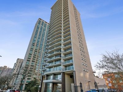 3470 N Lake Shore Dr APT 14B