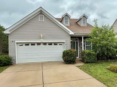 74 Briarwood Dr