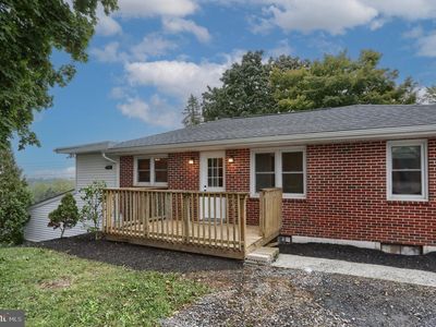 Property at 144 E Caren Dr, Grantville, PA