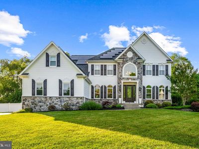 5 Laurel Wood Ct