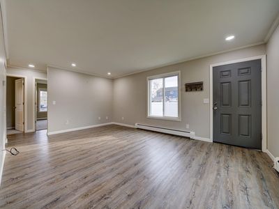1021 Centre St Unit 7