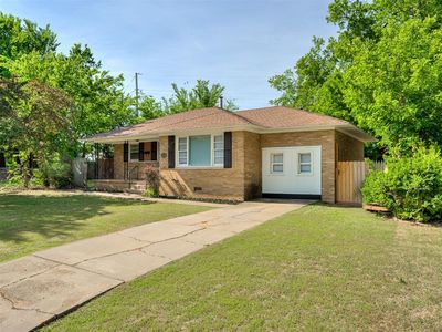 2104 Churchill Way