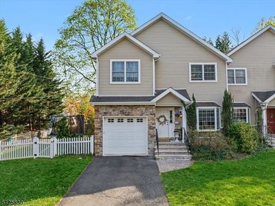 294 Spring Ave