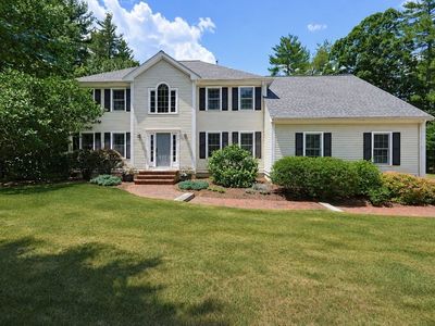 15 Applewood Rd