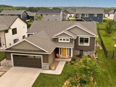 212 Sunnydale Ln SE