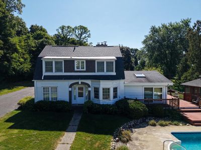 3441 South Shore DRIVE