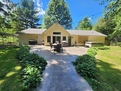 532 E River View Dr