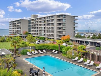 6533 Seaview Avenue NW #710A