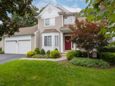 102 Connelly Ave