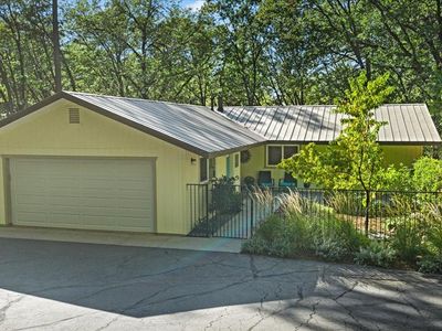 14125 Honeysuckle Way